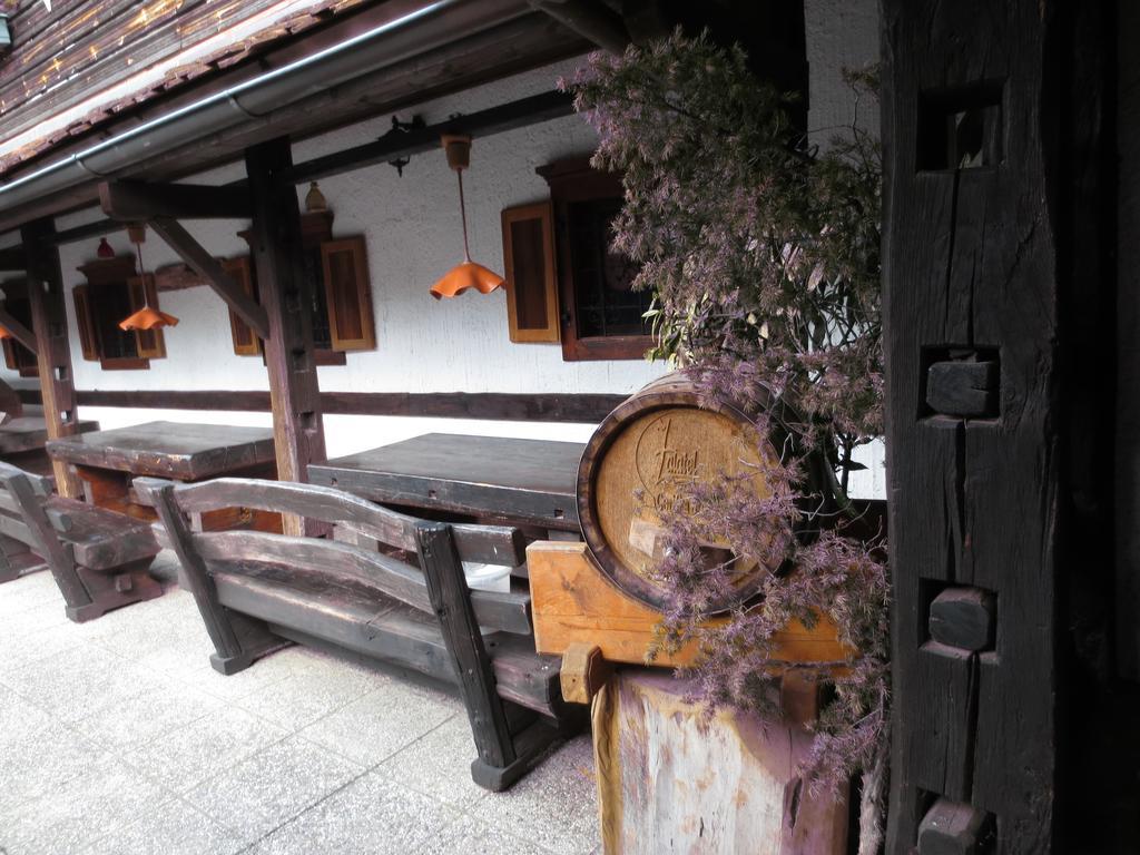 Hotel Gostisce Smuk Križe Esterno foto