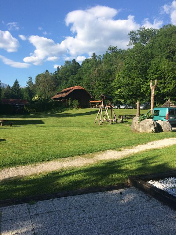 Hotel Gostisce Smuk Križe Esterno foto